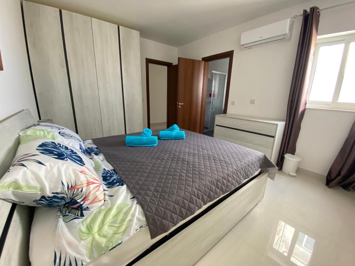 Sunshine Apartments Mellieha - Modern Three Bedroom Apartment - Apt No 2 Eksteriør bilde